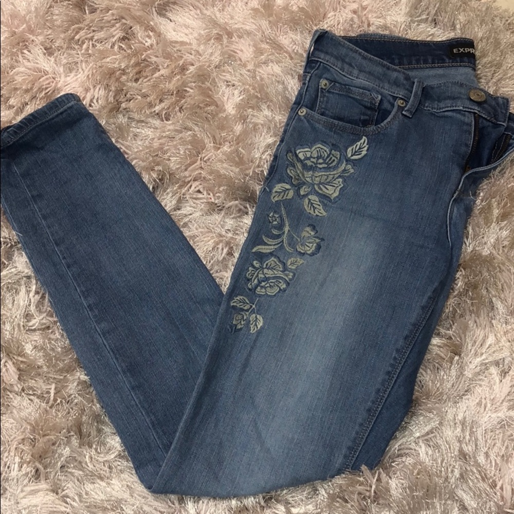 Embroidered Floral Jeans.